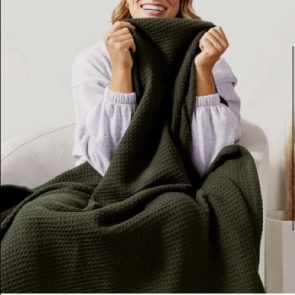 NWT Arhaus 100% Cotton Throw - Picture 3 of 3